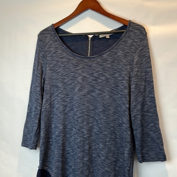 Green Envelope Navy Heather Sweatshirt with bottom accent - Picture 2 of 7